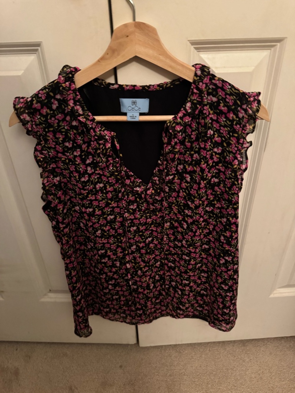 CeCe Blouse - Picture 3 of 5